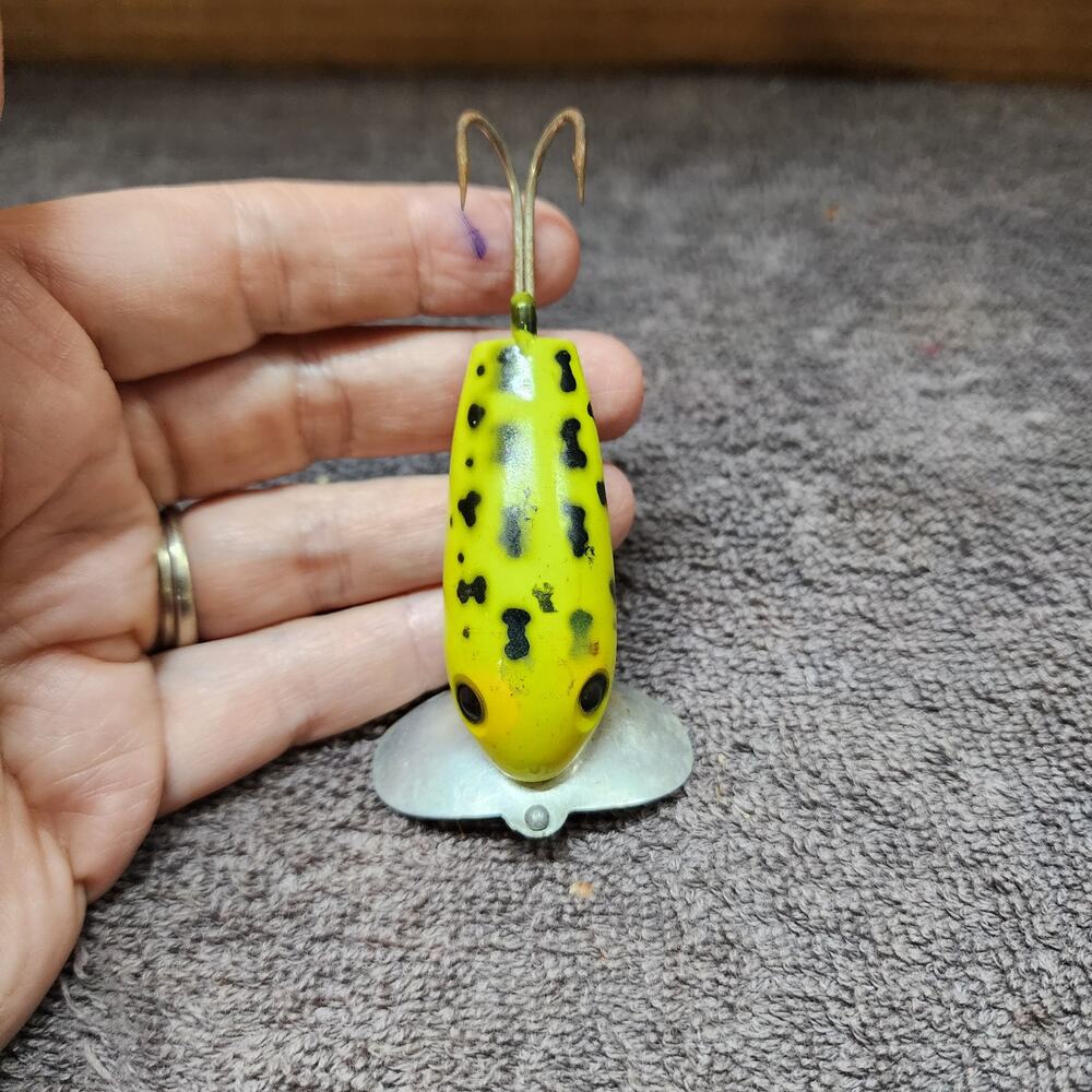 Fred Arbogast Jitterbug Fishing Lure AA